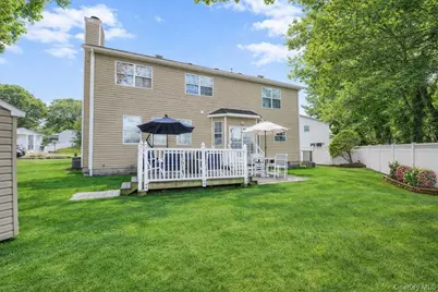24 Ridge Court, Hauppauge, NY 11788 - Photo 37