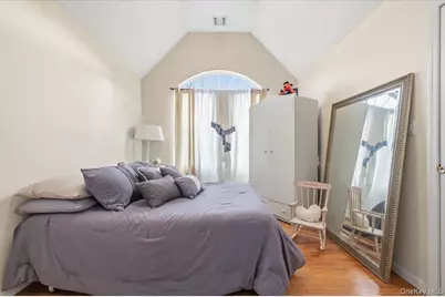 24 Ridge Court, Hauppauge, NY 11788 - Photo 33