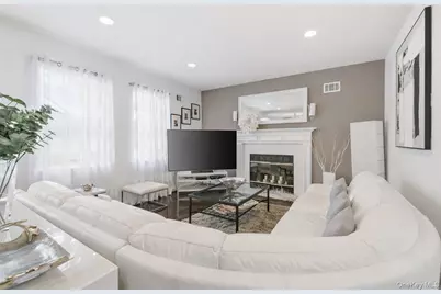 24 Ridge Court, Hauppauge, NY 11788 - Photo 21