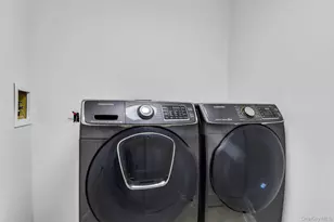 3 Willada Ln, Glen Cove, NY 11542 - Photo 7