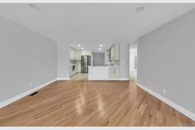 3 Willada Lane, Glen Cove, NY 11542 - Photo 11