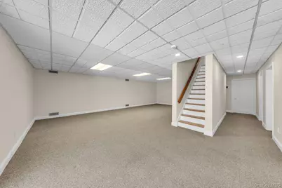 3 Willada Lane, Glen Cove, NY 11542 - Photo 29