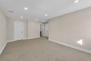 3 Willada Ln, Glen Cove, NY 11542 - Photo 27