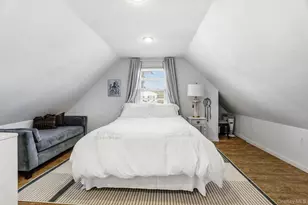 64 W Fenimore St, Valley Stream, NY 11580 - Photo 19