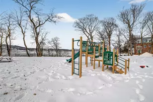 751 N Broadway, Hastings on Hudson, NY 10706 - Photo 23