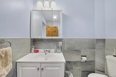 96 Gordon Street, Yonkers, NY 10701 - Photo 17