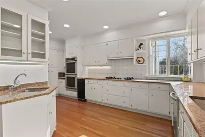 6 Brooklands #2D, Bronxville, NY 10708 - Photo 9