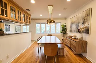 117 Olive Ln, Manhasset Hills, NY 11040 - Photo 9