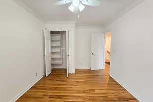 117 Olive Ln, Manhasset Hills, NY 11040 - Photo 23