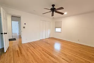 117 Olive Ln, Manhasset Hills, NY 11040 - Photo 21