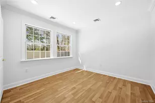 75 Centerport Rd, Greenlawn, NY 11740 - Photo 43