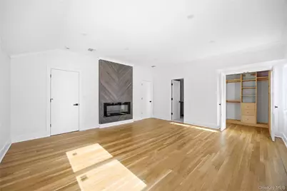75 Centerport Road, Greenlawn, NY 11740 - Photo 23