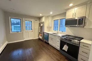 38 Avenue B, Port Washington, NY 11050 - Photo 5