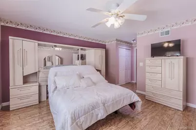 38 Gettysburg Drive, Port Jefferson Station, NY 11776 - Photo 13