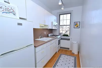 253 Garth Road #6J, Scarsdale, NY 10583 - Photo 9