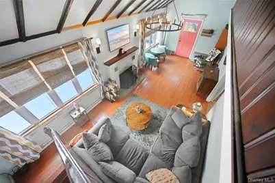 20 Lawrence Drive, Sound Beach, NY 11789 - Photo 33