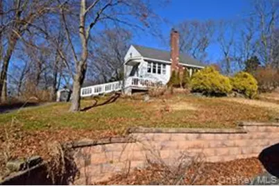 20 Lawrence Drive, Sound Beach, NY 11789 - Photo 5