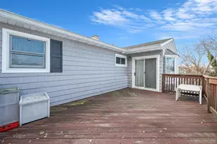 109 Utica St, Bay Shore, NY 11706 - Photo 41