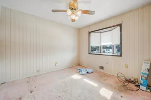 109 Utica St, Bay Shore, NY 11706 - Photo 21