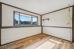 109 Utica St, Bay Shore, NY 11706 - Photo 31