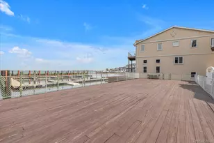 781 W Park Ave, Long Beach, NY 11561 - Photo 11