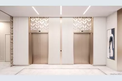 136-18 Maple Avenue #20D, Flushing, NY 11355 - Photo 9