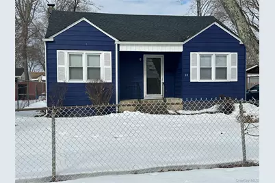 23 Hemlock Street, Wyandanch, NY 11798 - Photo 3