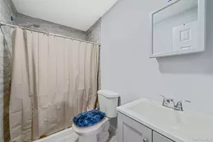 9 Amfer Ct, Bay Shore, NY 11706 - Photo 23