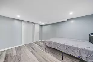 9 Amfer Ct, Bay Shore, NY 11706 - Photo 21