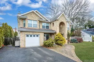 120 Waldo St, Copiague, NY 11726 - Photo 3