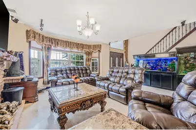 120 Waldo Street, Copiague, NY 11726 - Photo 33