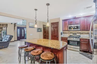 120 Waldo Street, Copiague, NY 11726 - Photo 39