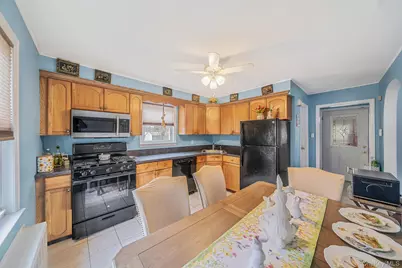 180 25th Street, Copiague, NY 11726 - Photo 13