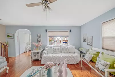 180 25th Street, Copiague, NY 11726 - Photo 7