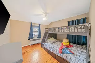 180 25th St, Copiague, NY 11726 - Photo 17