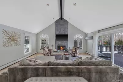 180 Miller Place Road, Miller Place, NY 11764 - Photo 17