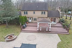 180 Miller Place Rd, Miller Place, NY 11764 - Photo 3