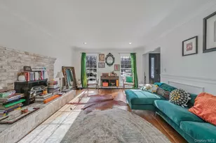 180 Miller Place Rd, Miller Place, NY 11764 - Photo 7