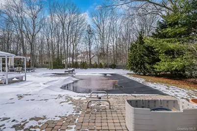 180 Miller Place Road, Miller Place, NY 11764 - Photo 43