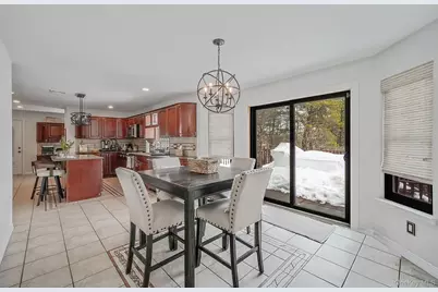 19 Lindsey Place, Holbrook, NY 11741 - Photo 15