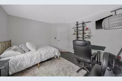 19 Lindsey Place, Holbrook, NY 11741 - Photo 25