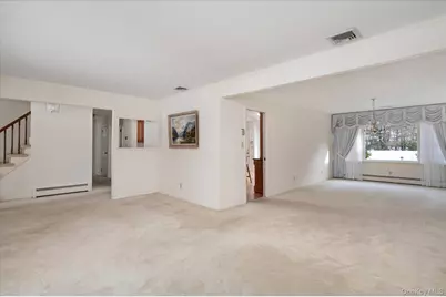 336 W Hills Road, Huntington, NY 11743 - Photo 5