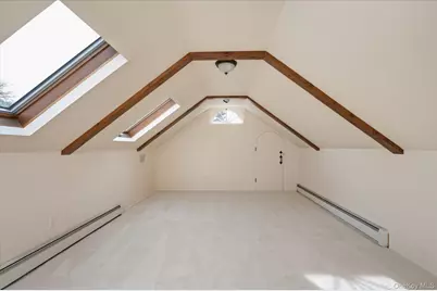 336 W Hills Road, Huntington, NY 11743 - Photo 29