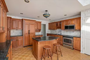 336 W Hills Rd, Huntington, NY 11743 - Photo 11