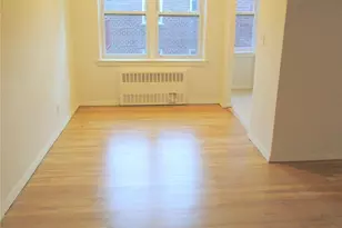 585 McLean Ave, Yonkers, NY 10705 - Photo 3