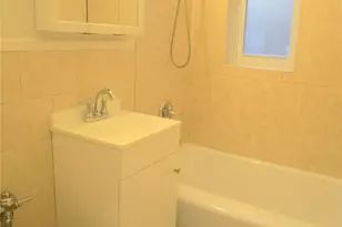 585 McLean Ave, Yonkers, NY 10705 - Photo 13