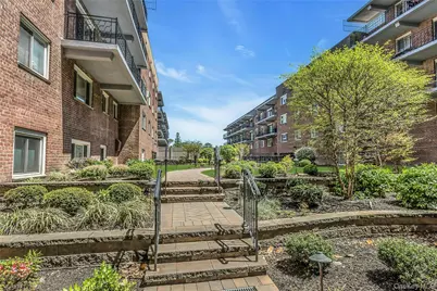 200 Atlantic Avenue #123, Lynbrook, NY 11563 - Photo 23