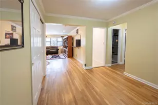 50 Brompton Rd, Great Neck, NY 11021 - Photo 7