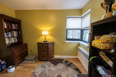 50 Brompton Road #2H, Great Neck, NY 11021 - Photo 13