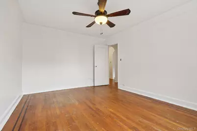 1 Broad Parkway #2P, White Plains, NY 10601 - Photo 9